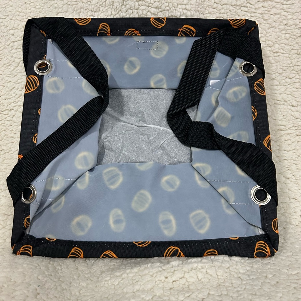 Square Utility Tote - Picture 2 of 3